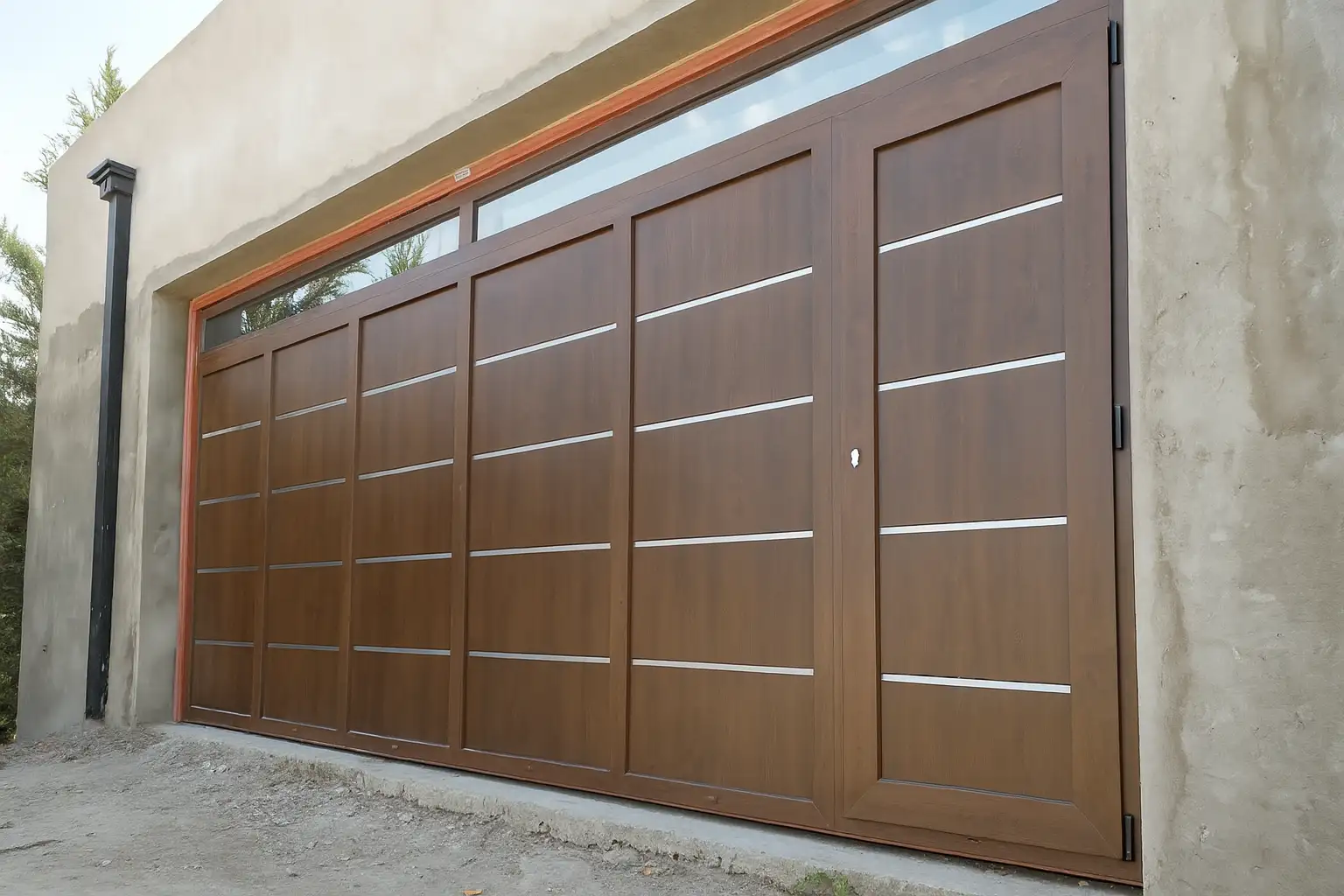 Portón PVC símil madera