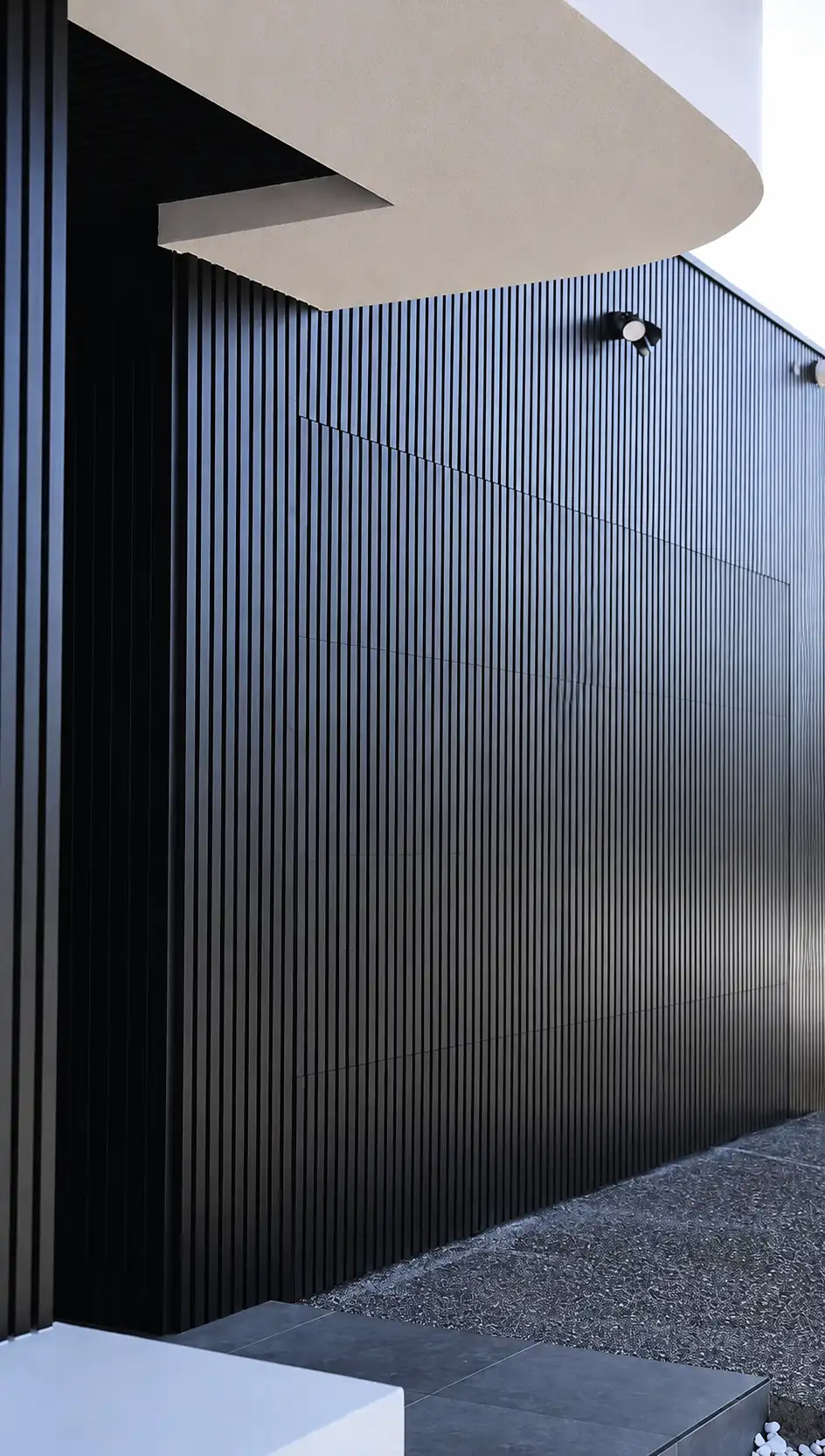 Portón PVC WPC